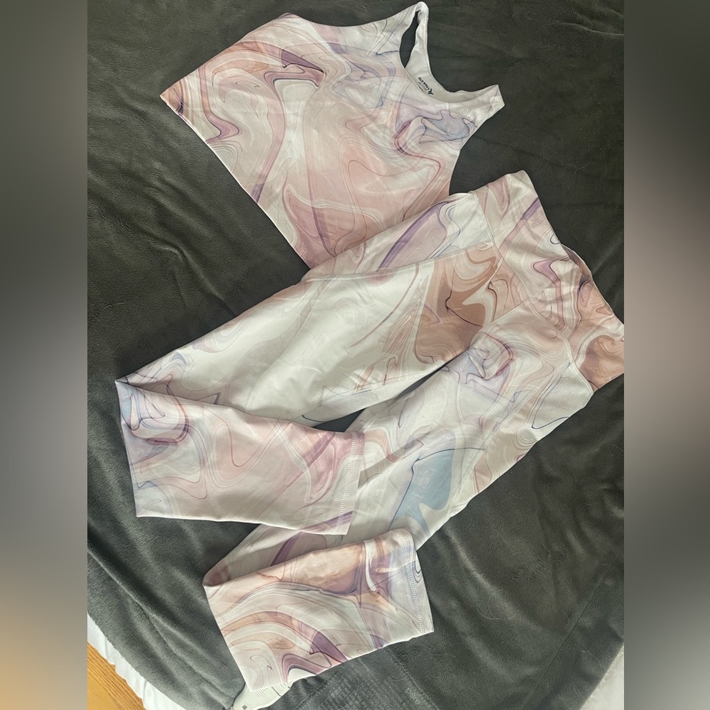 Old Navy kids Marble Print Leggings and tank set- Pink and White